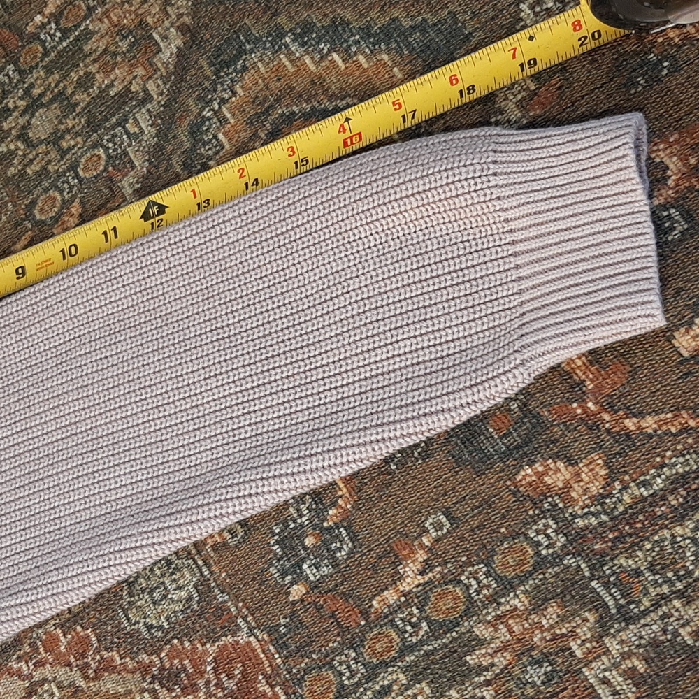 Lulus Oversized Cropped Sweater Size Medium. Tan - Picture 7 of 9